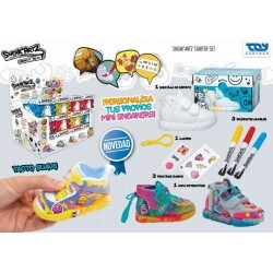 TOY PARTNER DECORA TUS ZAPATOS SNEAKARTZ STARTER SET  39000